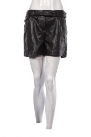 Дамски къс панталон Orsay, Размер L, Цвят Черен, Цена 14,99 лв.