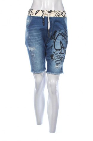 Дамски къс панталон Pause Jeans, Размер L, Цвят Син, Цена 34,00 лв.