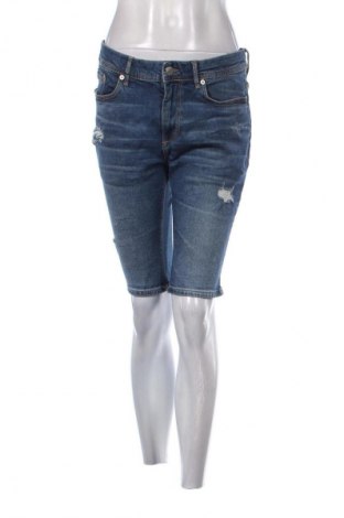 Γυναικείο κοντό παντελόνι River Island, Μέγεθος M, Χρώμα Μπλέ, Τιμή 17,39 €