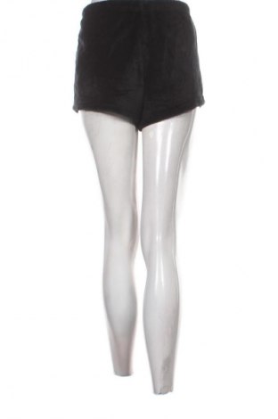 Pantaloni scurți de femei Romwe, Mărime S, Culoare Negru, Preț 30,99 Lei