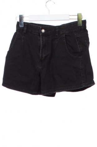 Γυναικείο κοντό παντελόνι Sinsay, Μέγεθος S, Χρώμα Μαύρο, Τιμή 9,79 €