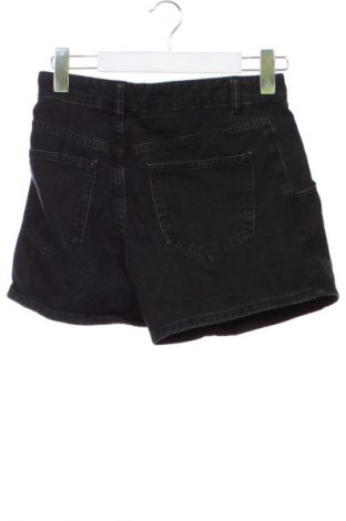 Γυναικείο κοντό παντελόνι Sinsay, Μέγεθος S, Χρώμα Μαύρο, Τιμή 9,79 €