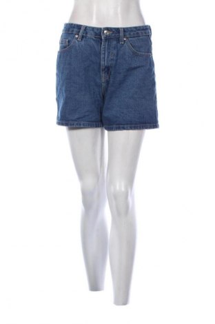 Γυναικείο κοντό παντελόνι Sinsay, Μέγεθος M, Χρώμα Μπλέ, Τιμή 9,79 €