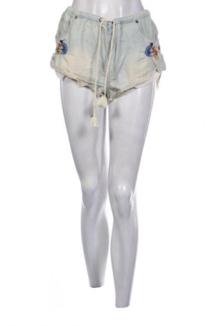 Дамски къс панталон Spell, Размер L, Цвят Многоцветен, Цена 48,00 лв.