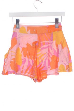 Damen Shorts Stradivarius, Größe XXS, Farbe Mehrfarbig, Preis 9,72 €