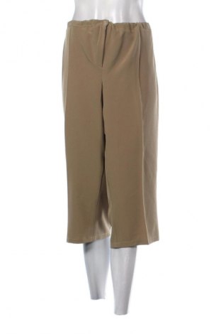 Дамски къс панталон Unbranded, Размер 3XL, Цвят Бежов, Цена 19,00 лв.