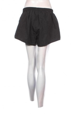 Női rövidnadrág Unbranded, Méret XL, Szín Fekete, Ár 6 000 Ft