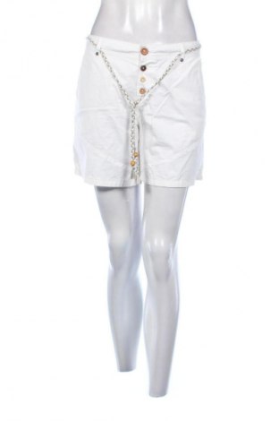 Női rövidnadrág Unbranded, Méret L, Szín Fehér, Ár 3 828 Ft