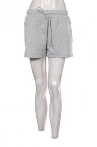 Дамски къс панталон Unbranded, Размер S, Цвят Сив, Цена 19,14 лв.