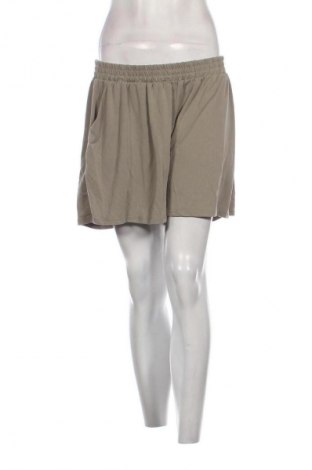 Дамски къс панталон Unbranded, Размер XL, Цвят Зелен, Цена 19,14 лв.