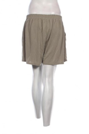 Дамски къс панталон Unbranded, Размер XL, Цвят Зелен, Цена 19,14 лв.