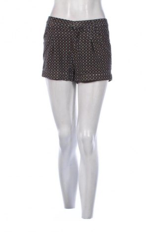 Damen Shorts United Colors Of Benetton, Größe M, Farbe Mehrfarbig, Preis 17,39 €