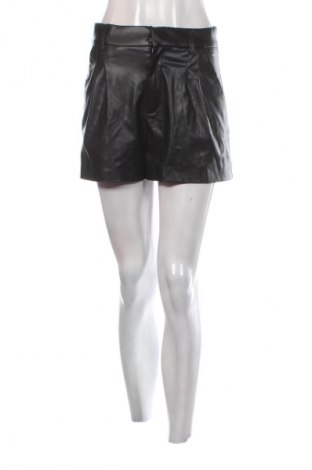 Pantaloni scurți de femei Zara, Mărime S, Culoare Negru, Preț 54,99 Lei