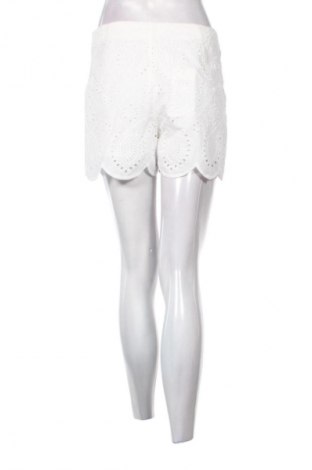 Damskie szorty Zara, Rozmiar L, Kolor Biały, Cena 105,75 zł