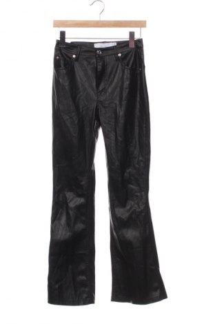 Damen Lederhose Bershka, Größe S, Farbe Schwarz, Preis € 58,99