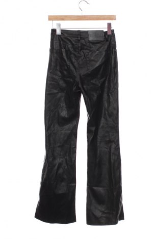 Damen Lederhose Bershka, Größe S, Farbe Schwarz, Preis € 58,99