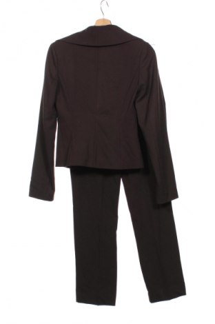 Női öltöny Dika, Méret M, Szín Barna, Ár 21 800 Ft