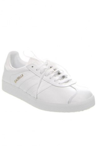 Дамски обувки Adidas, Размер 36, Цвят Бял, Цена 204,99 лв.