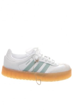 Дамски обувки Adidas, Размер 37, Цвят Многоцветен, Цена 204,99 лв.