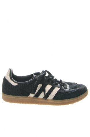 Obuwie damskie Adidas Originals, Rozmiar 39, Kolor Czarny, Cena 363,04 zł