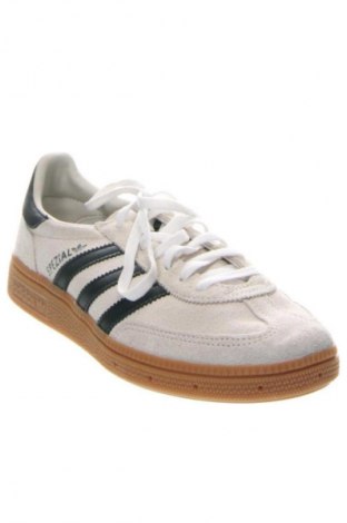 Дамски обувки Adidas Originals, Размер 38, Цвят Бежов, Цена 204,99 лв.