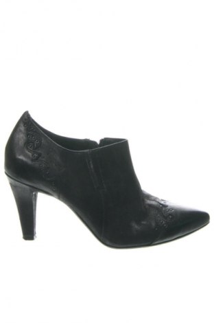 Obuwie damskie Bugatti, Rozmiar 41, Kolor Czarny, Cena 552,53 zł