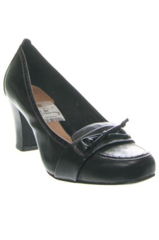 Obuwie damskie Clarks, Rozmiar 39, Kolor Czarny, Cena 379,31 zł