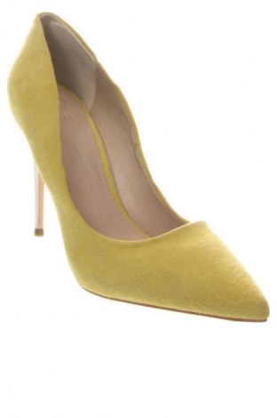 Női cipők Guess, Méret 40, Szín Sárga, Ár 24 019 Ft