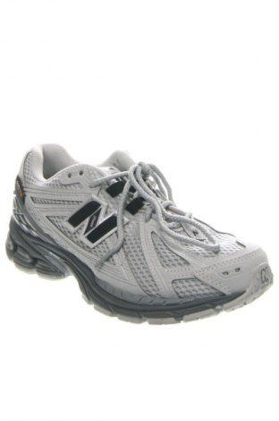 Dámské boty  New Balance, Velikost 40, Barva Šedá, Cena  3 099,00 Kč