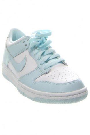 Încălțăminte de damă Nike, Mărime 37, Culoare Multicolor, Preț 644,99 Lei
