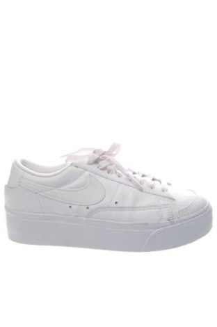 Γυναικεία παπούτσια Nike, Μέγεθος 37, Χρώμα Λευκό, Τιμή 84,40 €