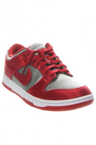 Încălțăminte de damă Nike, Mărime 40, Culoare Multicolor, Preț 644,99 Lei