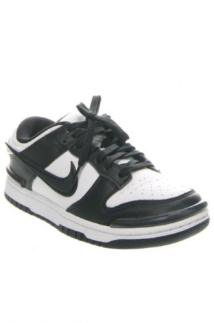 Dámské boty  Nike, Velikost 40, Barva Vícebarevné, Cena  3 099,00 Kč