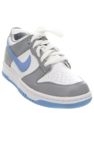 Damenschuhe Nike, Größe 40, Farbe Mehrfarbig, Preis 137,99 €