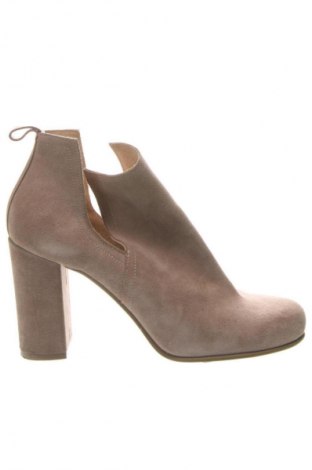 Obuwie damskie Tsakiris Mallas, Rozmiar 40, Kolor Beżowy, Cena 215,72 zł