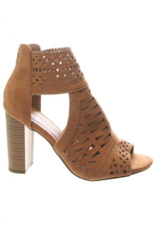 Дамски обувки Unbranded, Размер 40, Цвят Кафяв, Цена 50,83 лв.