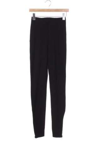 Dámské kalhoty  About You, Velikost XXS, Barva Černá, Cena  342,00 Kč