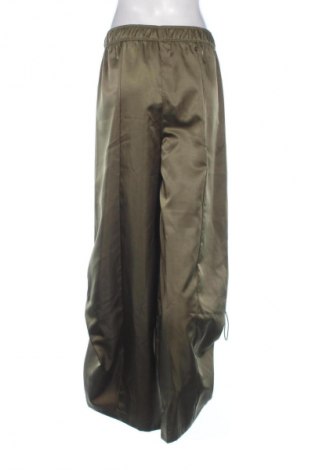 Damen Sporthose Adidas Originals, Größe M, Farbe Grün, Preis 47,56 €