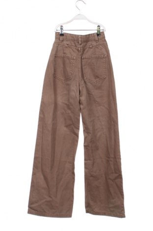 Damskie spodnie Bershka, Rozmiar M, Kolor Brązowy, Cena 66,67 zł