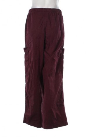 Дамски панталон Bershka, Размер S, Цвят Червен, Цена 28,99 лв.