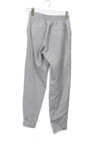 Дамски панталон Bershka, Размер XS, Цвят Сив, Цена 28,88 лв.