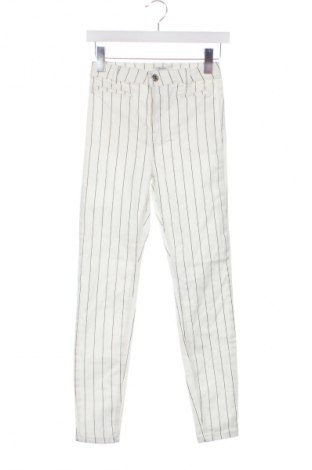 Damskie spodnie Bershka, Rozmiar XS, Kolor Kolorowy, Cena 66,39 zł