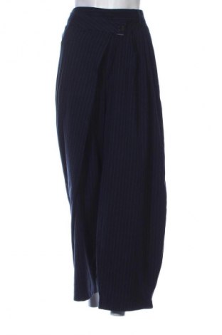 Damskie spodnie Bershka, Rozmiar M, Kolor Niebieski, Cena 66,67 zł