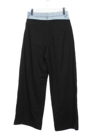 Dámské kalhoty  Bershka, Velikost M, Barva Černá, Cena  239,00 Kč