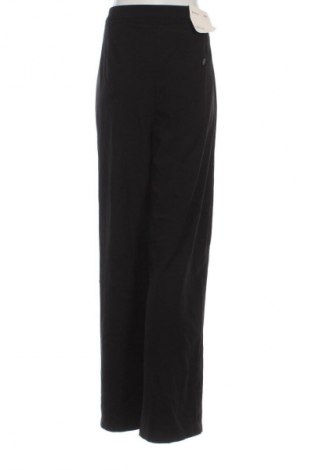 Damenhose Bershka, Größe XL, Farbe Schwarz, Preis 21,99 €