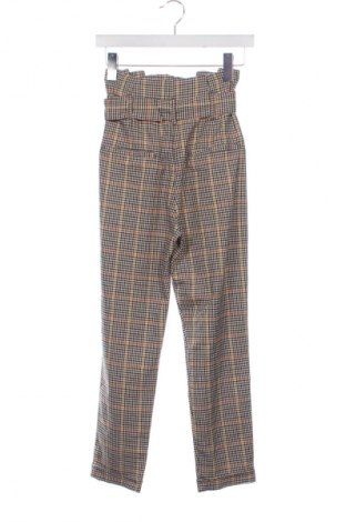 Dámské kalhoty  Bershka, Velikost XXS, Barva Vícebarevné, Cena  369,00 Kč
