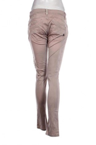 Дамски панталон Buena Vista, Размер M, Цвят Кафяв, Цена 40,89 лв.