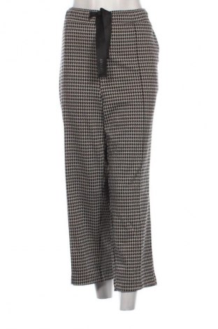 Damenhose C&A, Größe 3XL, Farbe Mehrfarbig, Preis 10,99 €