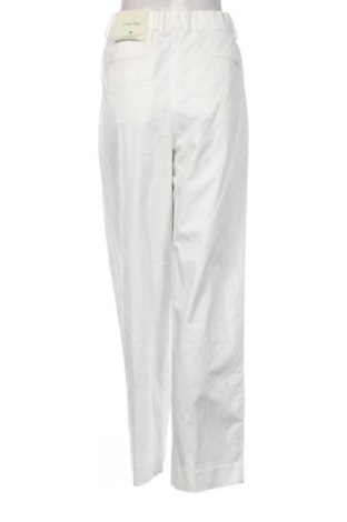 Damenhose Calvin Klein, Größe M, Farbe Weiß, Preis € 51,99