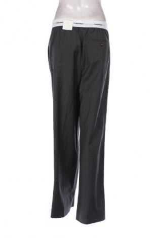 Dámské kalhoty  Calvin Klein, Velikost S, Barva Šedá, Cena  4 149,00 Kč